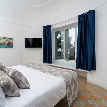 L'ara Bed and Breakfast Κάπρι